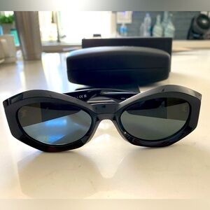 New Versace Sunglasses With Case & Box